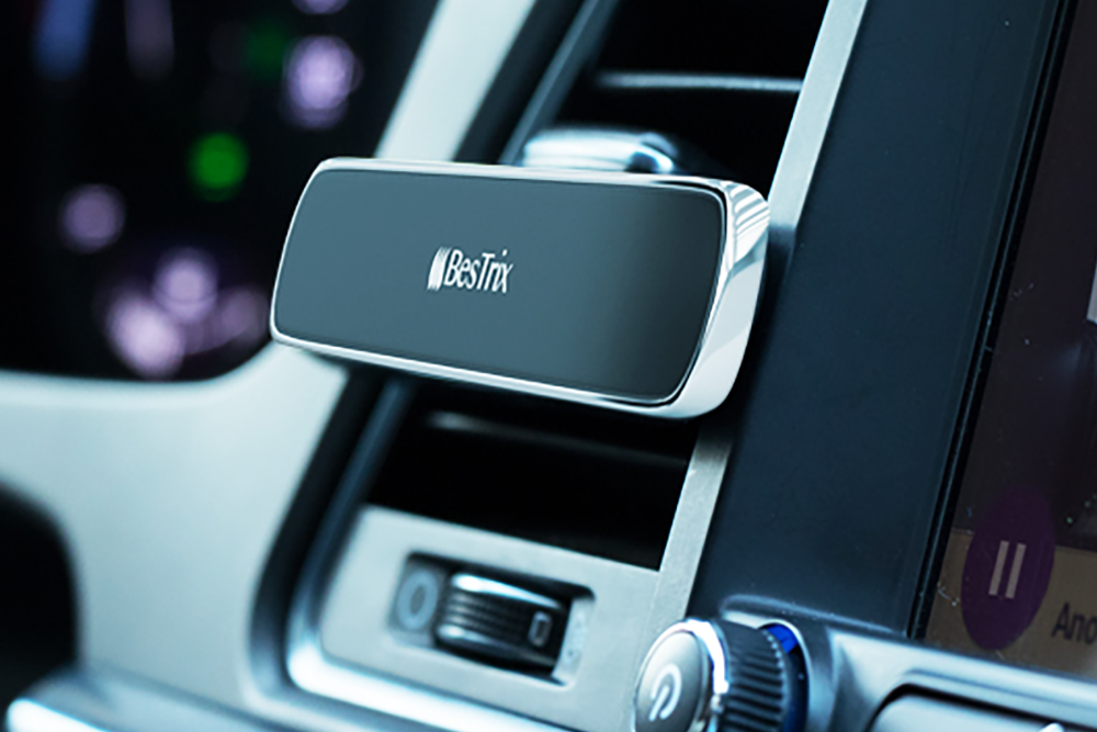 Magnetic air vent mount